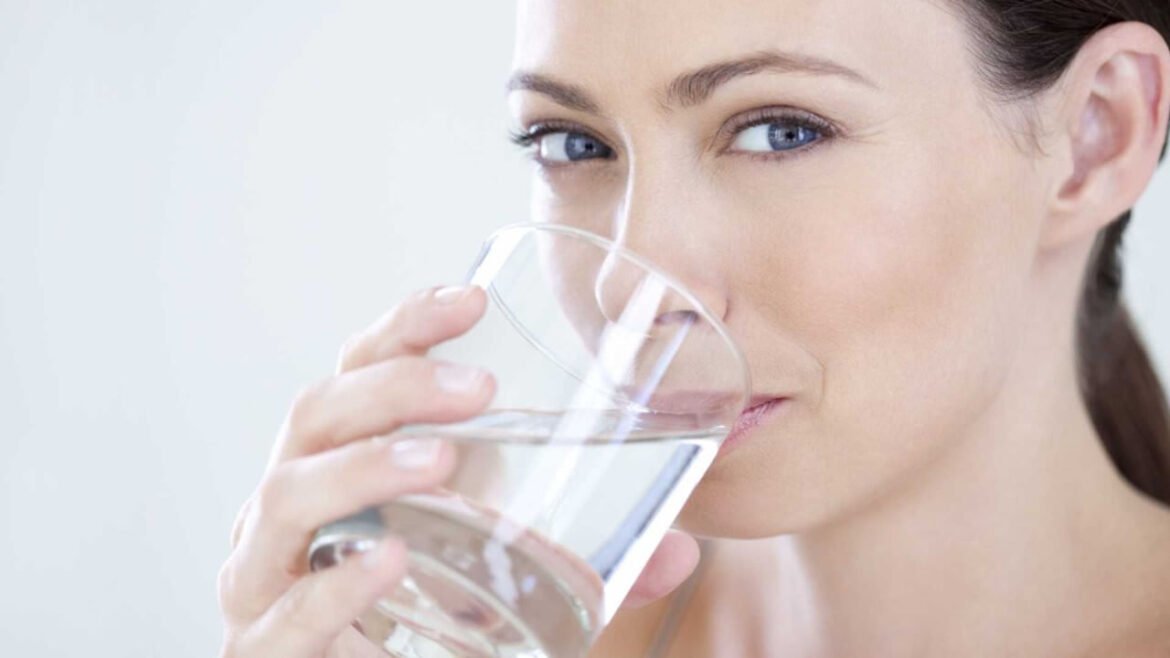 Abnehmen mit Wasser: Was ist dran?
