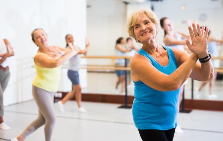 Auch im Alter macht Tanzen Dich fit